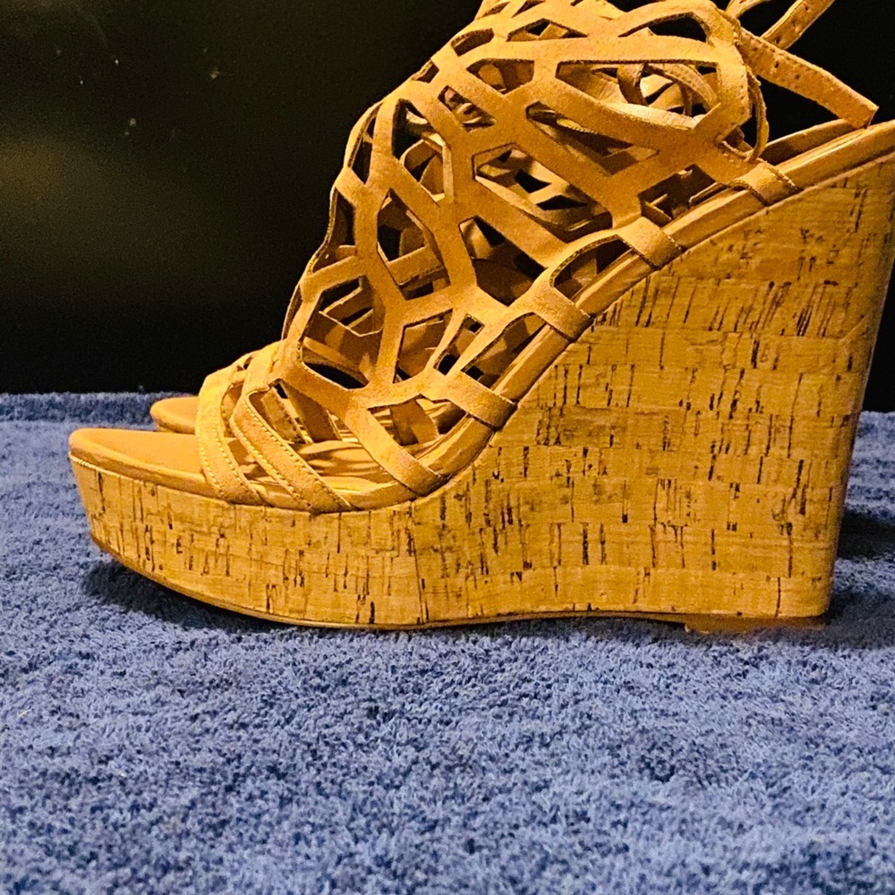 Sandals - Picture 2 of 2